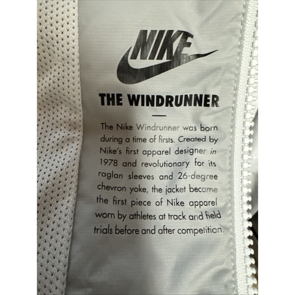 Nike Windrunner  Windbreaker Jacket Black Grey Nylon Soft Glanz Medium - Picture 8 of 9